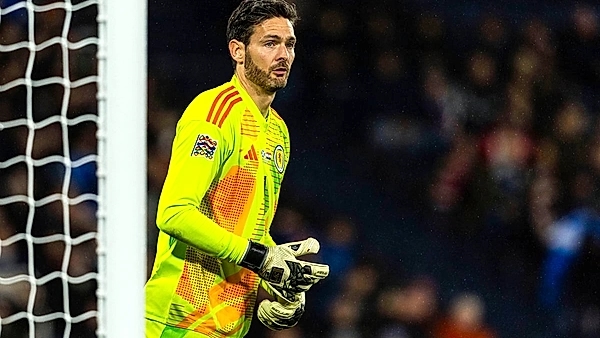 Craig Gordon lays down Scotland plan as he talks Cieran Slicker and why he's carrying on